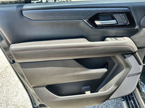 New 2026 GMC Yukon XL AT4 Ultimate w/ LPO, Floor Liner Package AWD/4WD image 15