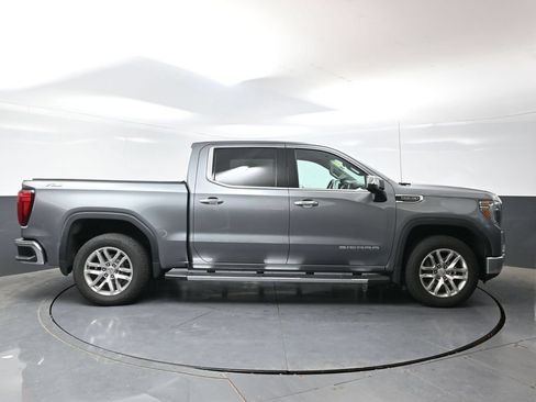Used 2021 GMC Sierra 1500 SLT w/ SLT Premium Plus Package AWD/4WD image 4
