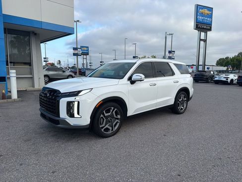 Used 2023 Hyundai Palisade SEL AWD/4WD image 1