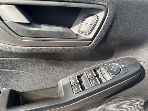 Used 2025 Ford Escape Active image 19