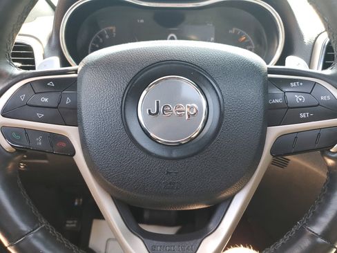 Used 2014 Jeep Grand Cherokee Limited image 24