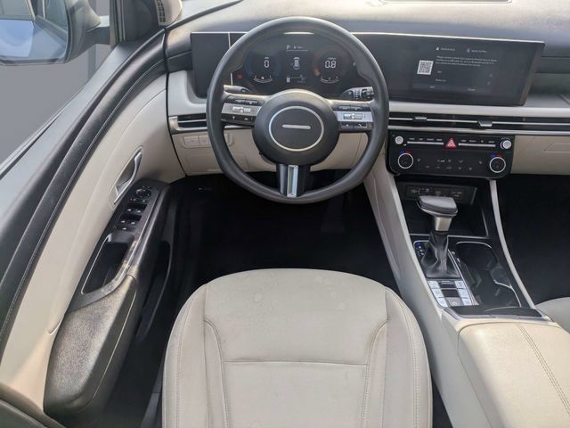 Used 2025 Hyundai Tucson SEL FWD image 17