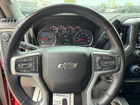 Used 2022 Chevrolet Silverado 1500 LT Trail Boss w/ Safety Package AWD/4WD image 31