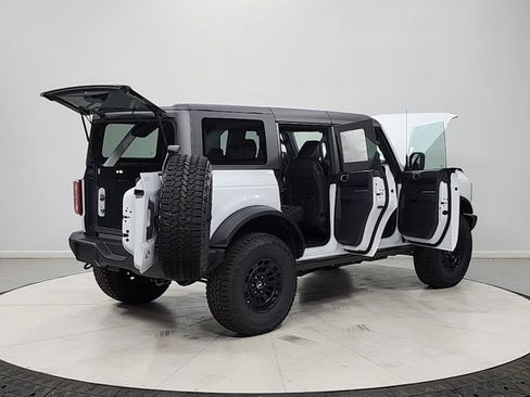 New 2026 Ford Bronco Badlands AWD/4WD image 15
