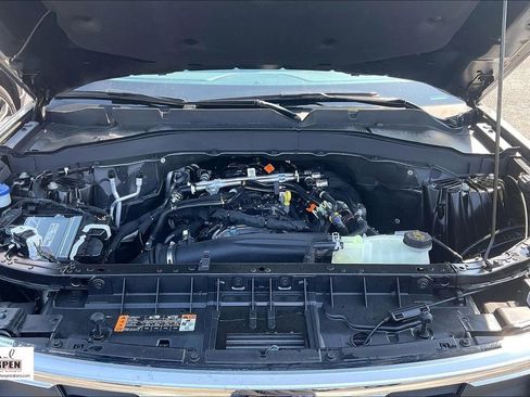 New 2026 Ford Explorer Active RWD image 10