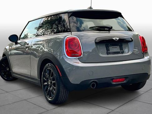 Used 2016 MINI Cooper 2-Door Hardtop image 11