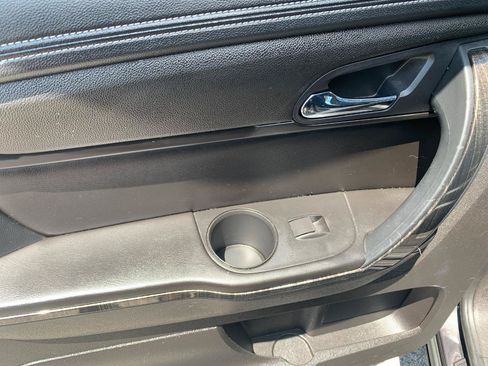 Used 2013 GMC Acadia SLT FWD image 27