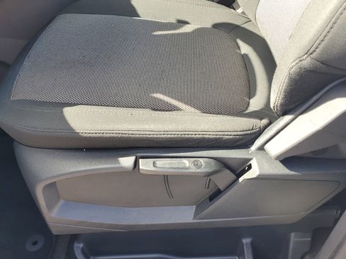 Used 2020 Ford Transit Connect XL image 12