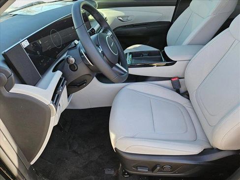 New 2025 Hyundai Tucson SEL image 12
