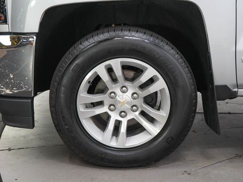 Used 2018 Chevrolet Silverado 1500 LT w/ All Star Edition AWD/4WD image 28