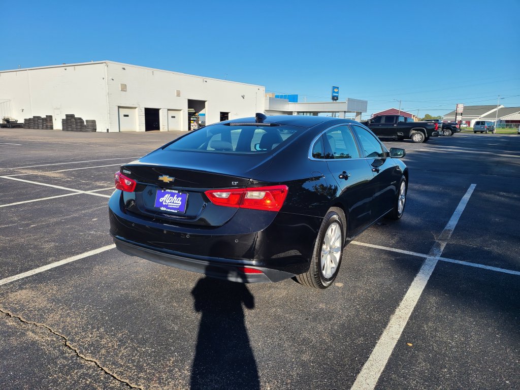 Used 2025 Chevrolet Malibu LT FWD image 7