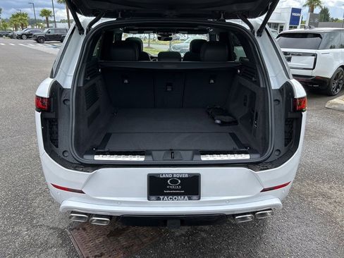 New 2025 Land Rover Range Rover Sport Dynamic SE image 16