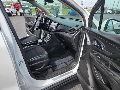 Used 2017 Buick Encore Preferred FWD image 25