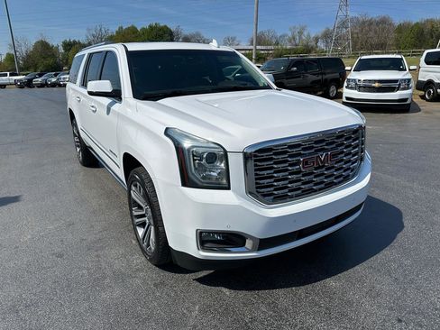 Used 2019 GMC Yukon XL Denali w/ Denali Ultimate Package image 6