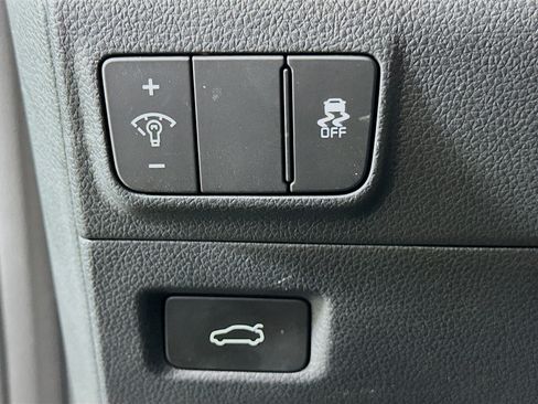 Used 2025 Kia K5 LXS image 17