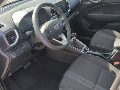 New 2026 Hyundai Venue SEL image 15