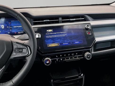 New 2027 Chevrolet Bolt LT w/ Comfort Package FWD image 7