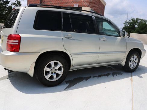 Used 2002 Toyota Highlander 2WD V6 image 48