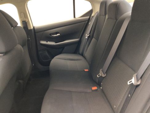 Used 2022 Nissan Sentra S FWD image 18