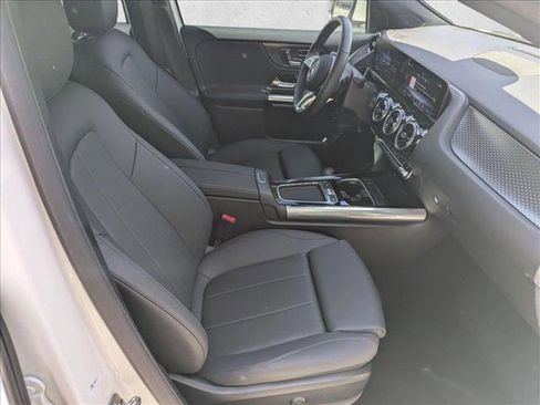 Certified 2026 Mercedes-Benz GLA 250 image 20