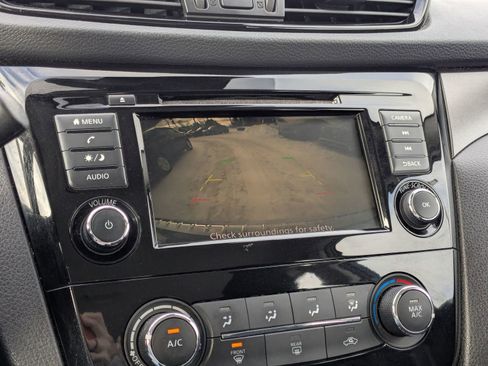 Certified 2020 Nissan Rogue Sport S image 19