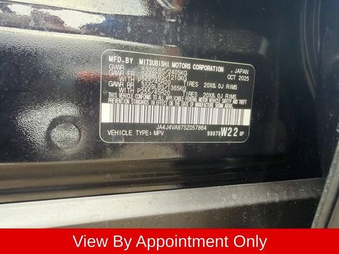 Used 2025 Mitsubishi Outlander SE AWD/4WD image 4