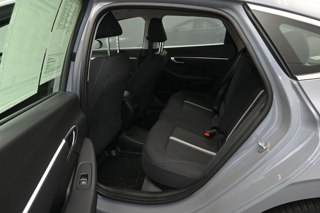 Used 2026 Hyundai Sonata SEL FWD image 18