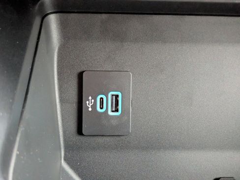 New 2026 Ford F250 XLT w/ XLT Premium Package image 25