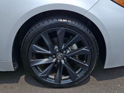 Used 2023 Toyota Corolla SE FWD image 8