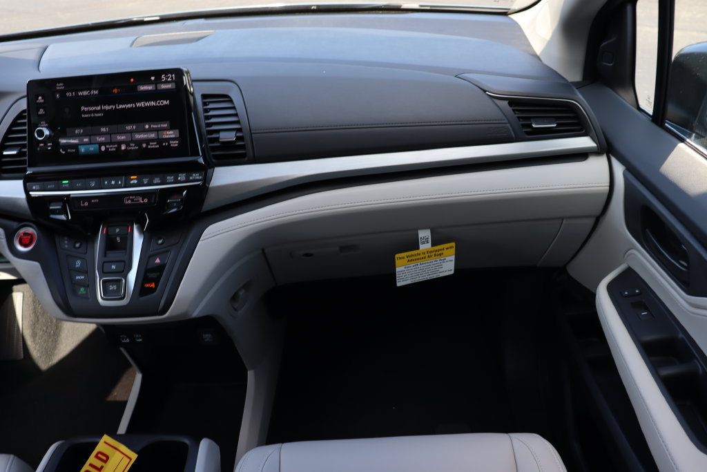 New 2027 Honda Odyssey EX-L image 17