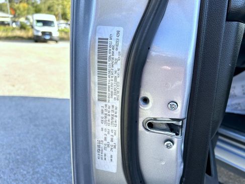 Used 2020 RAM 2500 Laramie image 25