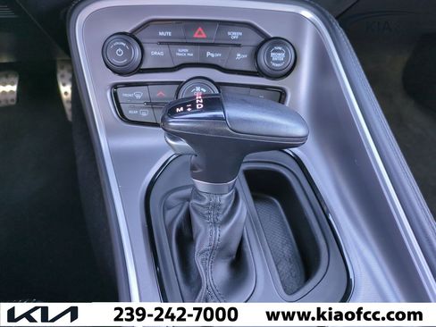 Used 2022 Dodge Challenger R/T Scat Pack w/ Driver Convenience Group image 17