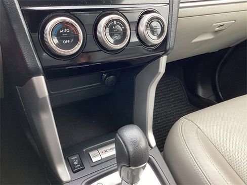 Used 2017 Subaru Forester 2.5i Limited w/ Protection Package #2 image 22