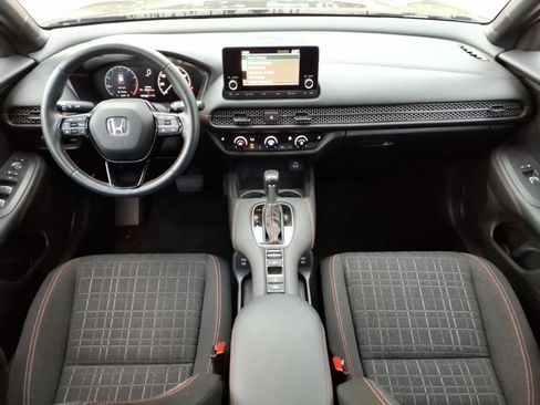 Used 2024 Honda HR-V Sport image 10