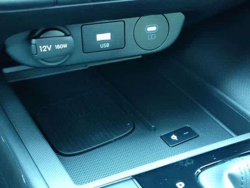 New 2026 Hyundai Elantra Sport FWD image 24
