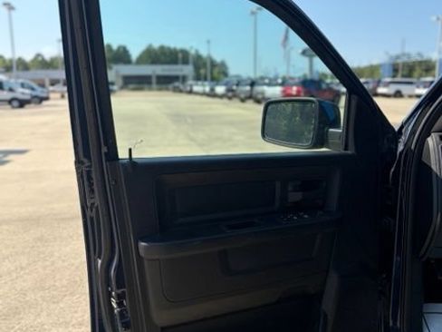 Used 2020 RAM 1500 Tradesman RWD image 22
