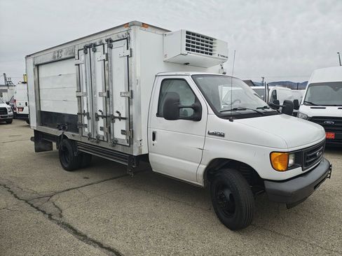 Used 2007 Ford E-450 and Econoline 450 image 1
