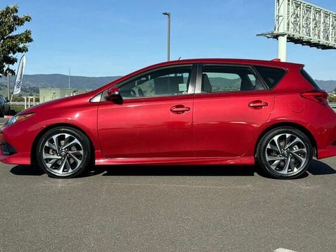 Used 2016 Scion iM FWD image 7
