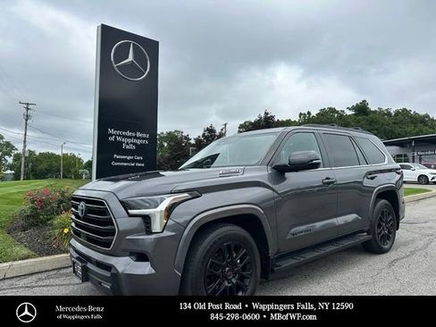 Used 2024 Toyota Sequoia SR5 w/ TRD Sport Package AWD/4WD image 1