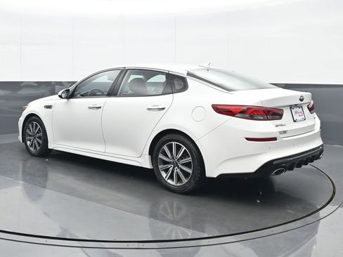 Used 2020 Kia Optima EX image 4