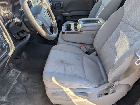 Used 2016 Chevrolet Silverado 1500 W/T w/ Trailering Package image 3