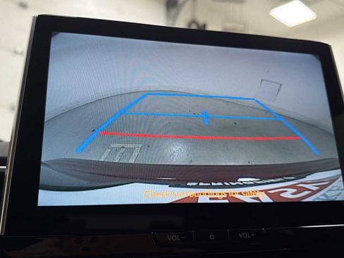 New 2026 Toyota Corolla SE FWD image 19