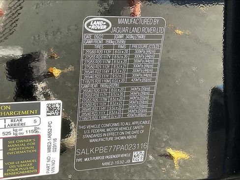 Used 2023 Land Rover Range Rover Long Wheelbase SE image 33