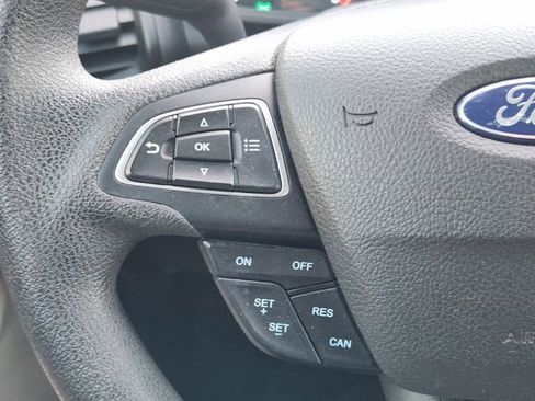 Used 2021 Ford EcoSport S image 19