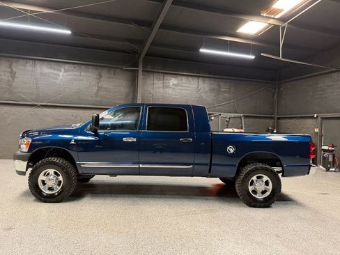 Used 2008 Dodge Ram 2500 Truck Laramie AWD/4WD image 8