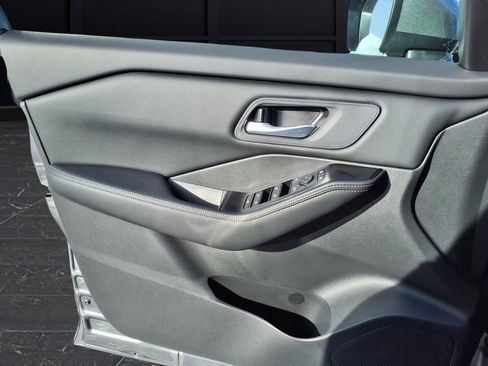 New 2026 Nissan Rogue SV image 46