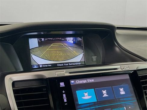 Used 2017 Honda Accord EX-L image 11