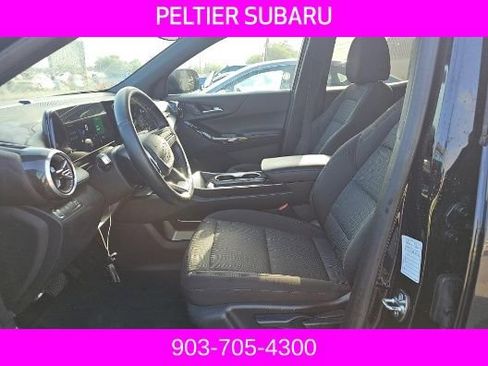 Used 2025 Chevrolet Equinox LT FWD image 10