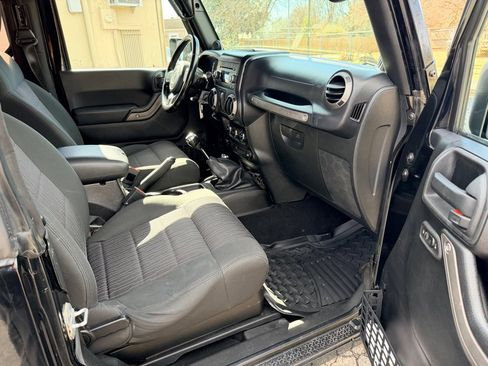 Used 2012 Jeep Wrangler Sport image 11