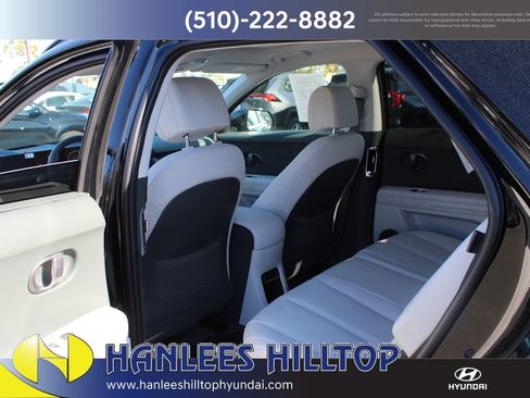 Used 2025 Hyundai Ioniq 5 Limited image 17